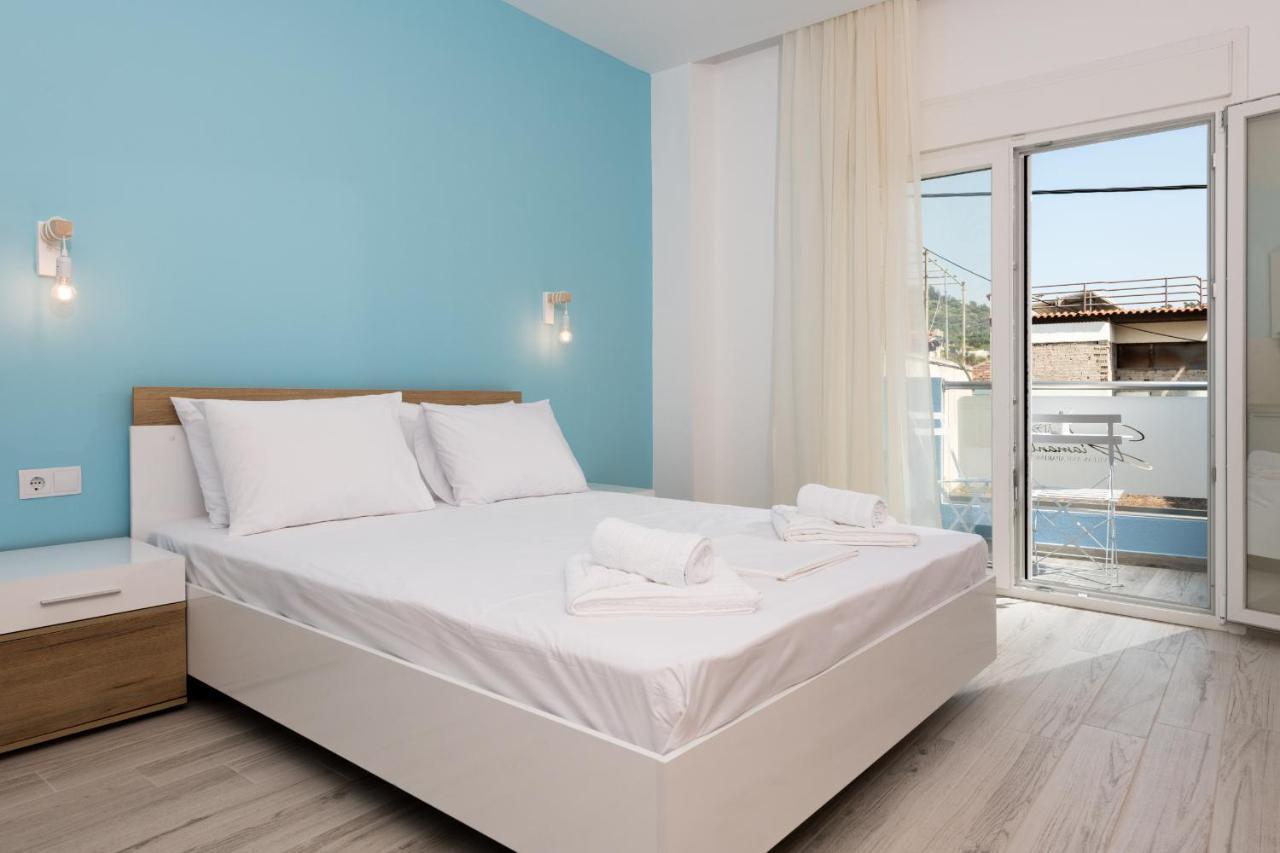 Diamanti Apartments Downtown Лименас Екстериор снимка